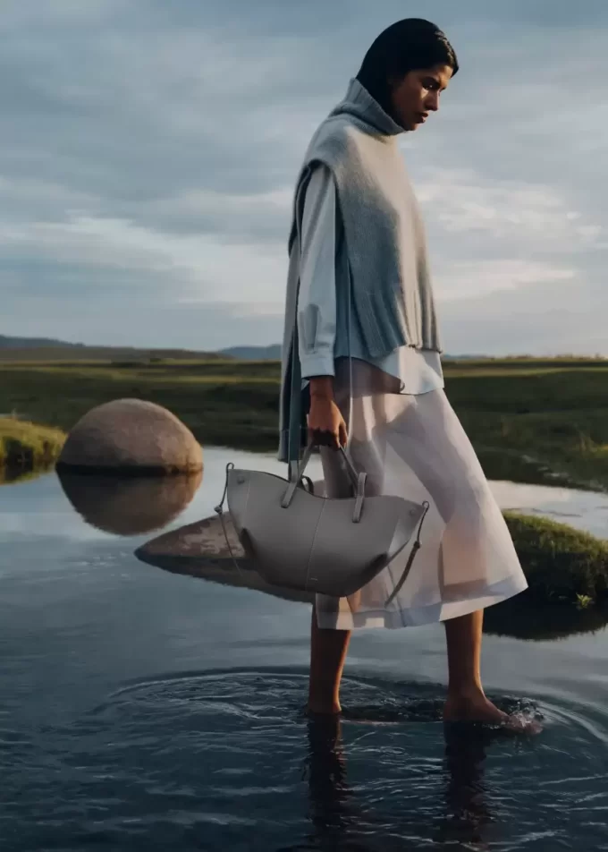 Cyme Mini Edition  Textured Stone