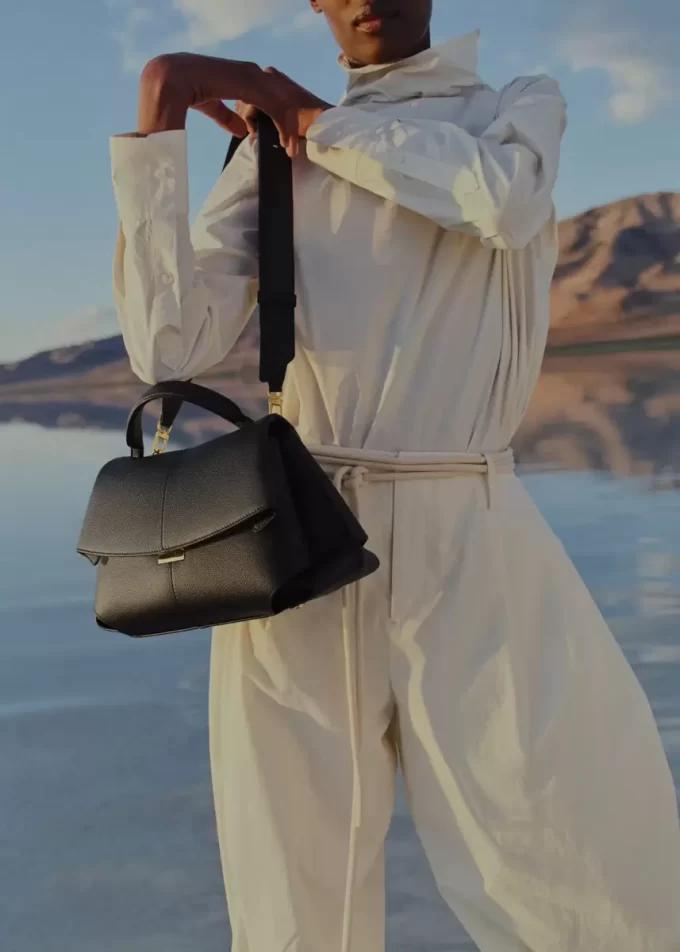 Mokki Mini Edition  Textured Black