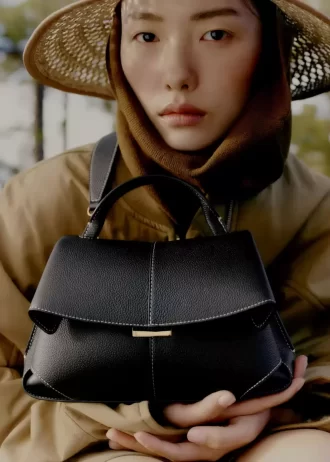 Mokki Mini Edition  Textured Black with Ecru Stitching