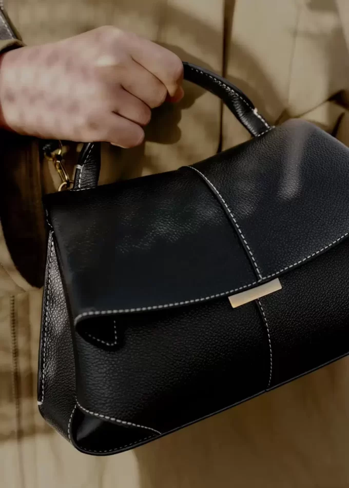 Mokki Mini Edition  Textured Black with Ecru Stitching