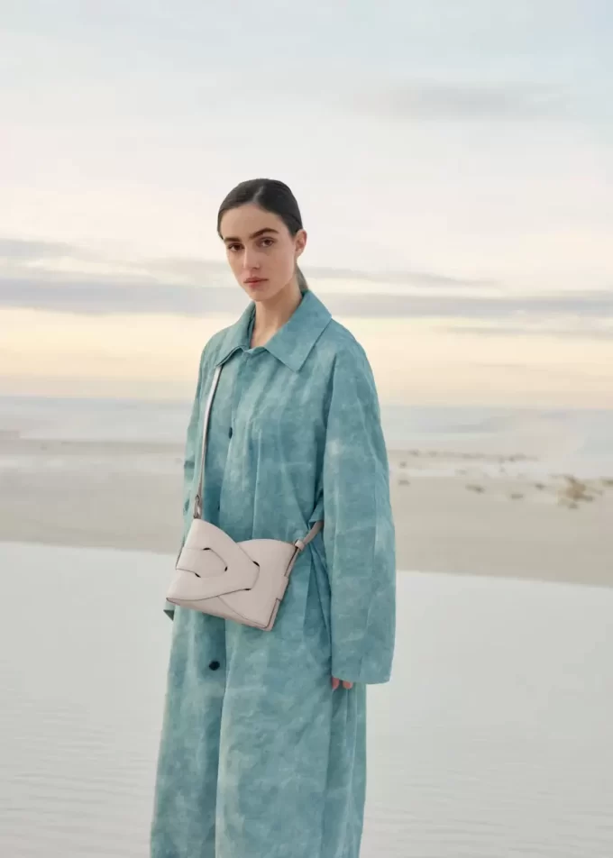 Nodde Edition  Smooth Chalk