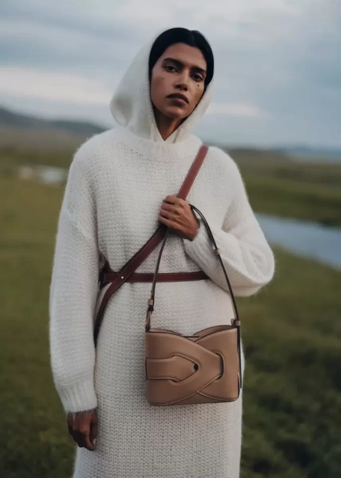 Nodde Edition  Smooth Root