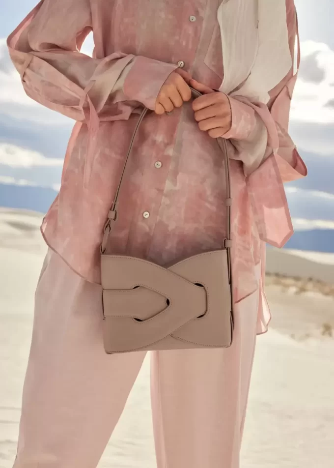 Nodde Edition  Smooth Taupe