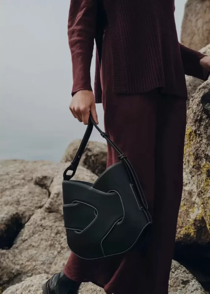 Nodde Hobo Edition  Smooth Black