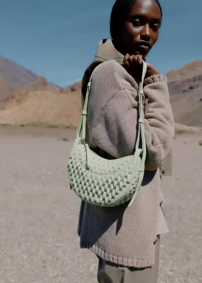 Numéro Dix Edition  Onda Fresh Almond