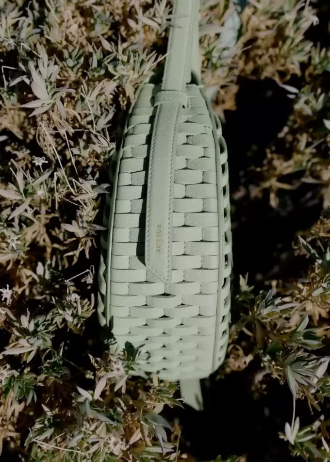 Numéro Dix Edition  Onda Fresh Almond