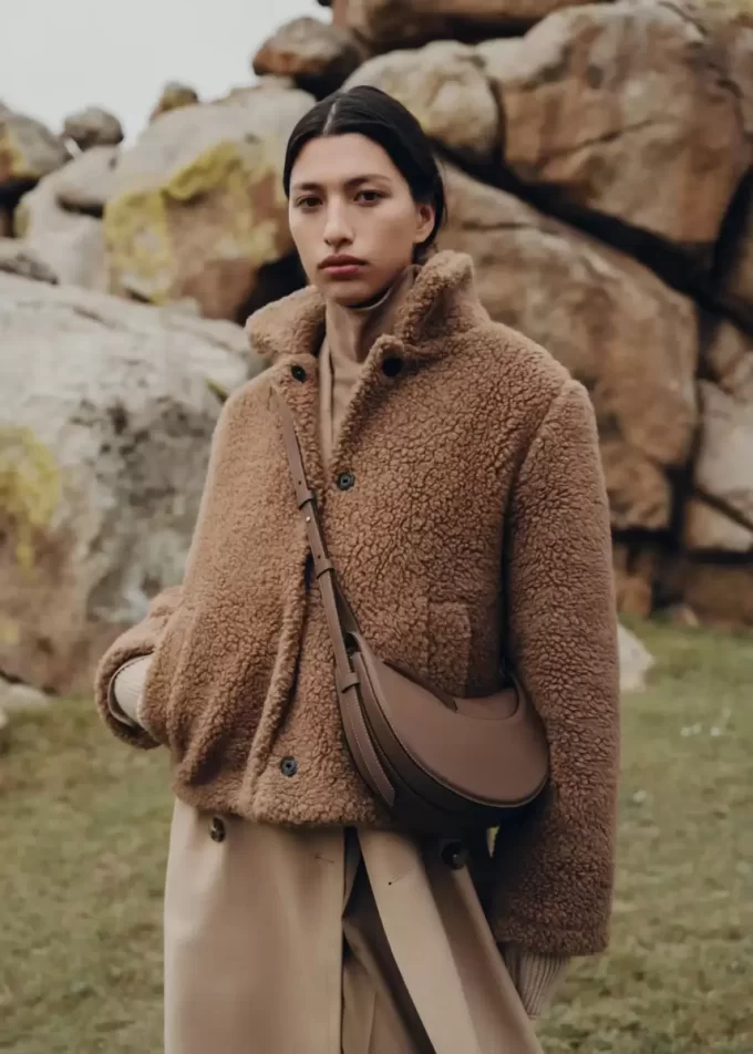 Numéro Dix Edition  Smooth Root