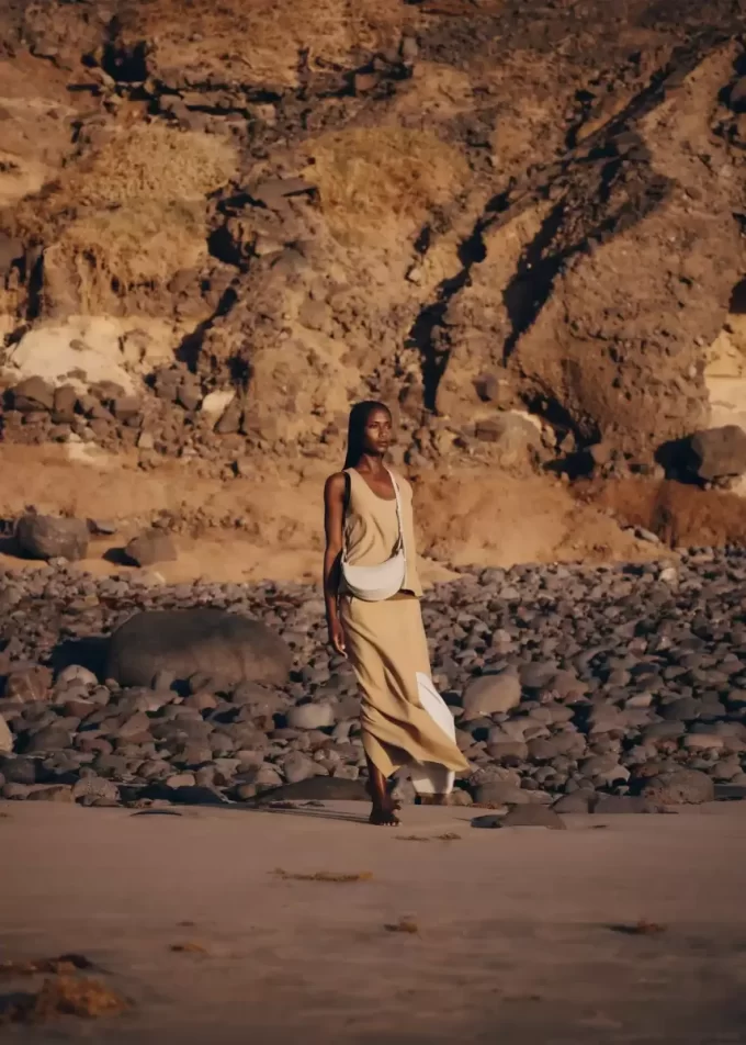 Numéro Dix Edition  Textured Chalk