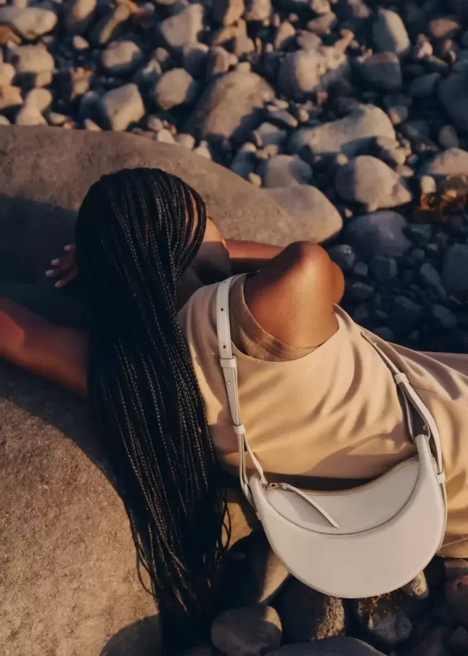 Numéro Dix Edition  Textured Chalk