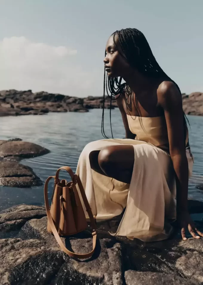 Numéro Huit Mini Edition  Textured Camel