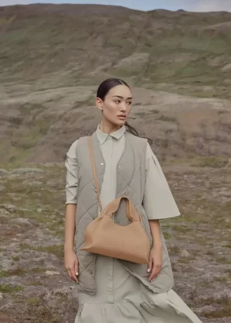 Numéro Neuf Edition  Textured Beige