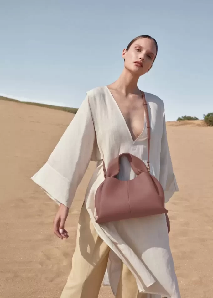 Numéro Neuf Edition  Textured Blush