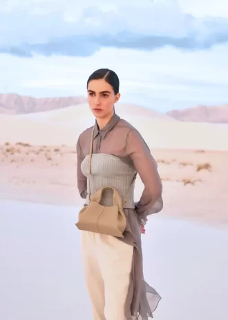 Numéro Neuf Mini Edition  Textured Beige