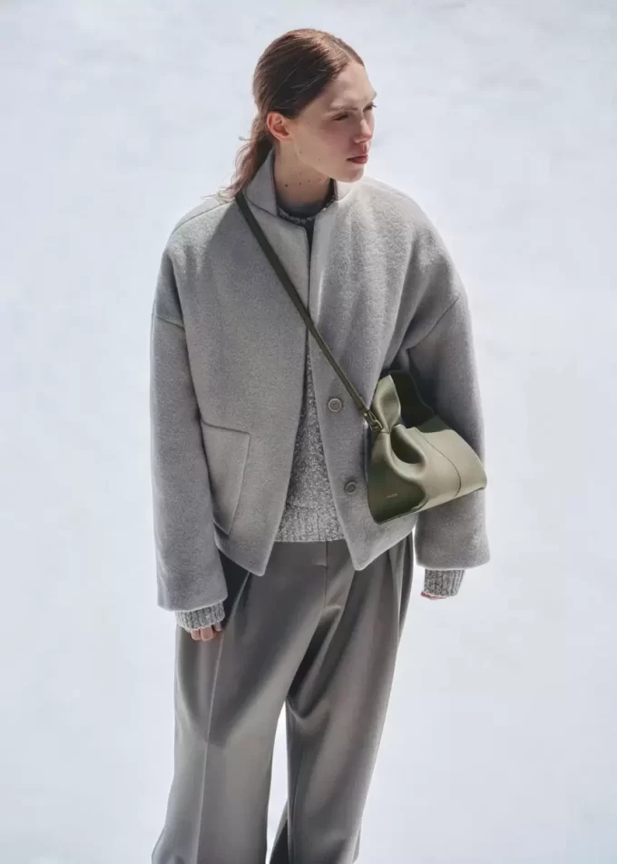 Numéro Neuf Mini Edition  Textured Smoky Green