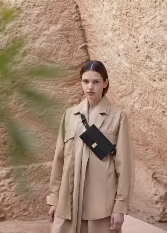 Numéro Sept Belt Edition Textured Black Numéro Sept Belt Edition Textured Black