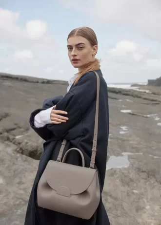 Numéro Un Edition  Textured Grey