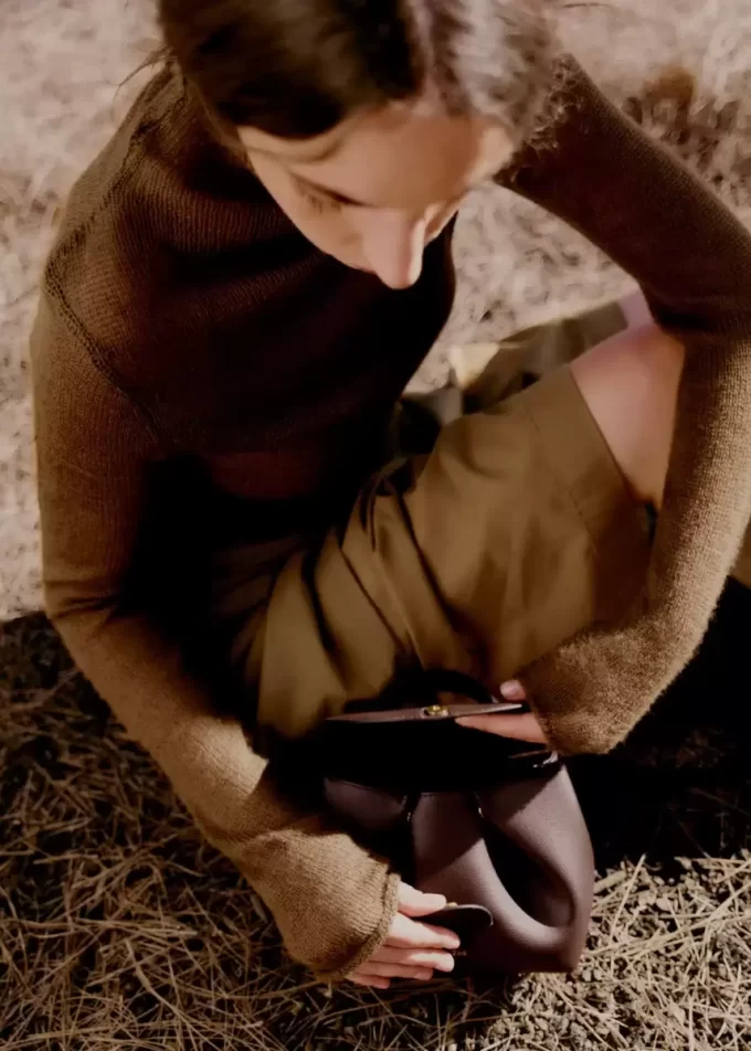 Numéro Un Nano Edition  Textured Burgundy