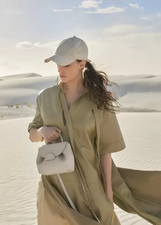 Numéro Un Nano Edition  Textured Chalk