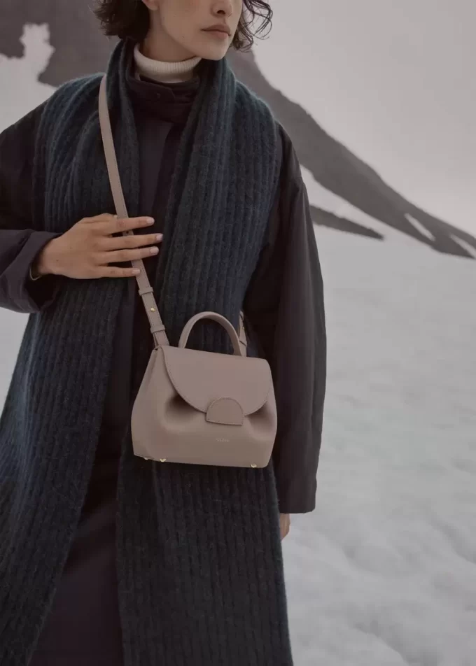 Numéro Un Nano Edition  Textured Taupe