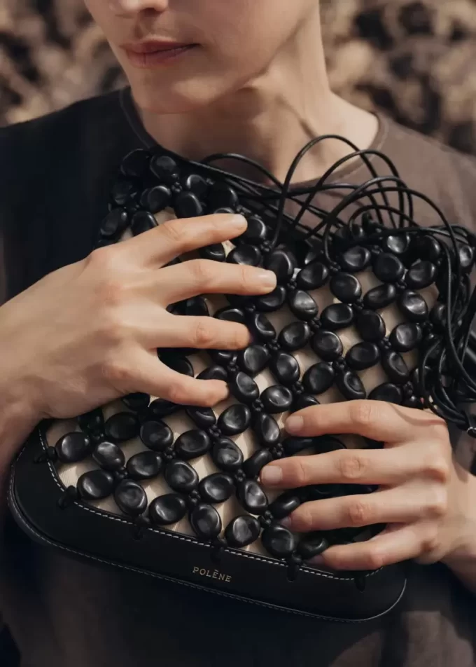 Solé Edition  Black